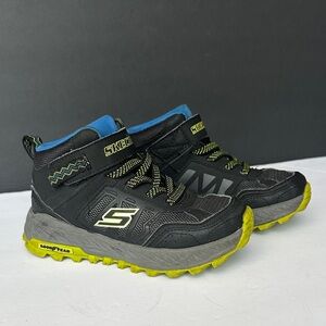 Skechers Kids Black and Lime Sneakers